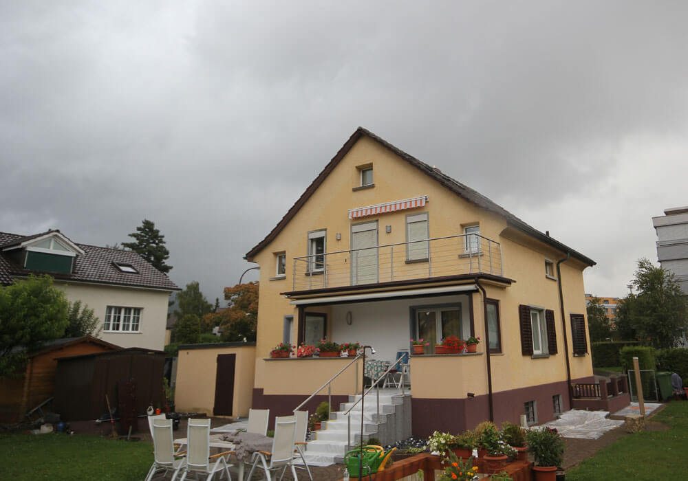 Haus Fassaden Renovation: Einfamilienhaus vorher