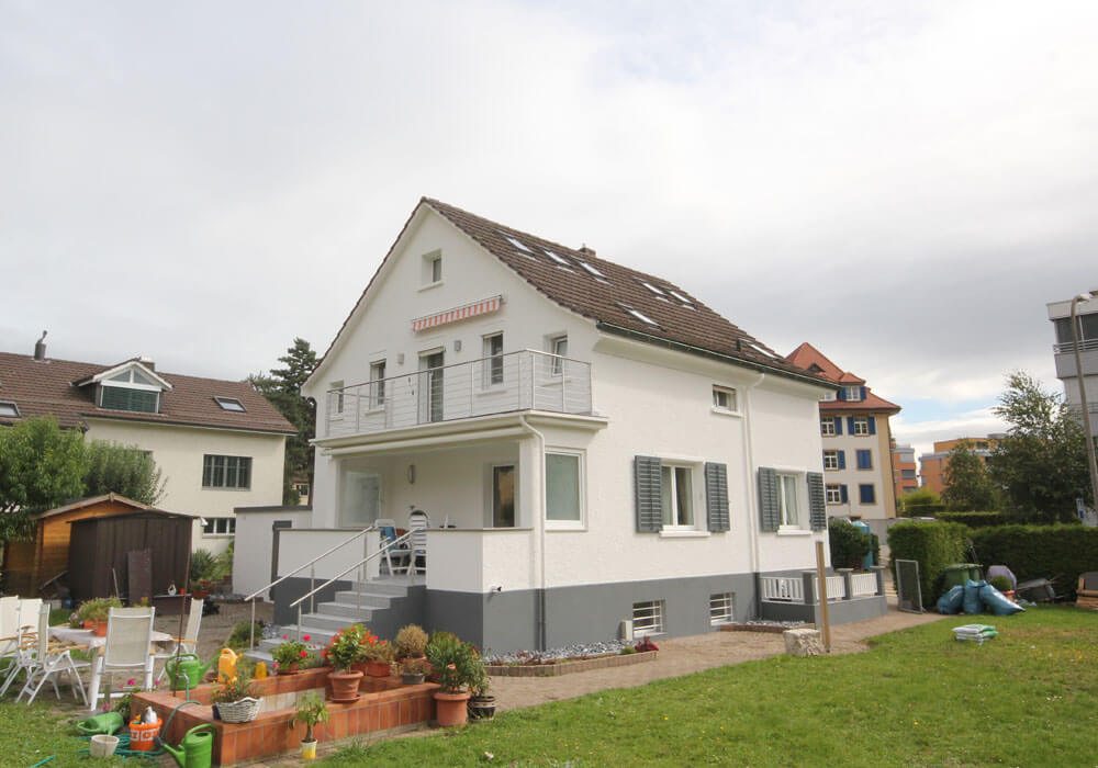 Haus Fassaden Renovation: Einfamilienhaus nachher